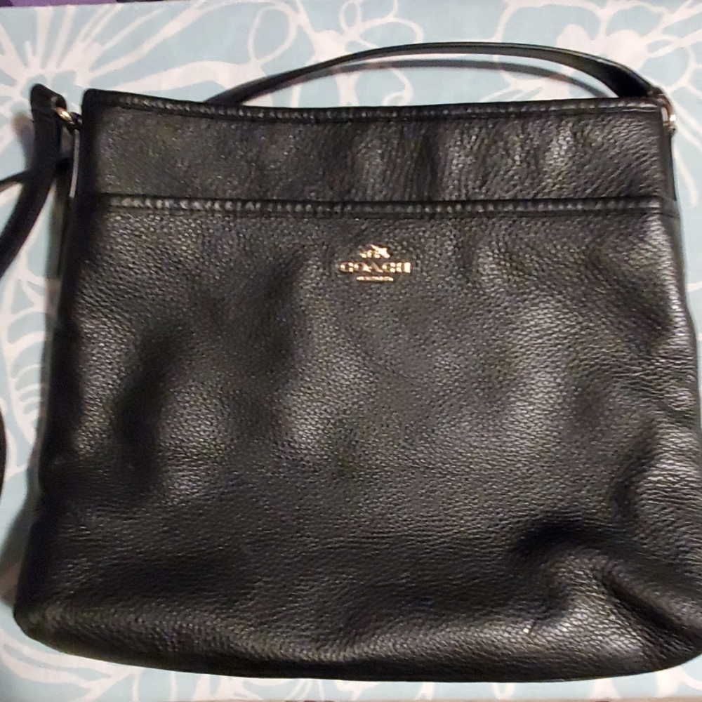 Coach crossbody purse